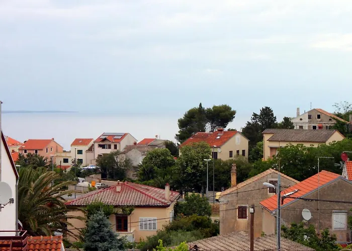And With Parking Space Mali Lošinj