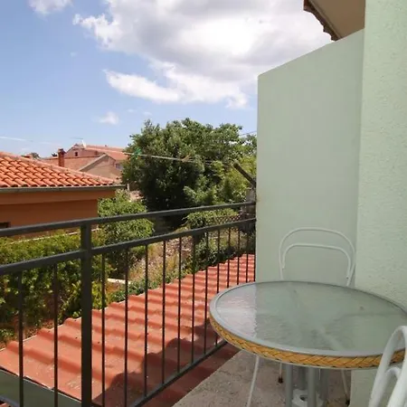 And With Parking Space Konukevi