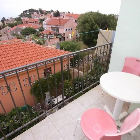 And With Parking Space Konukevi