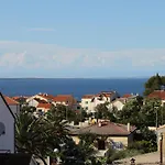 Affittacamere And With Parking Space Mali Lošinj