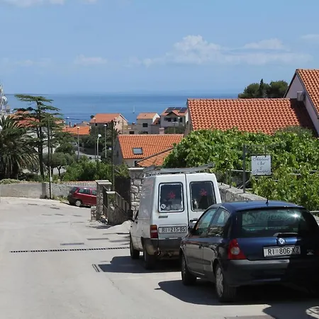 Gasthuis And With Parking Space Mali Lošinj