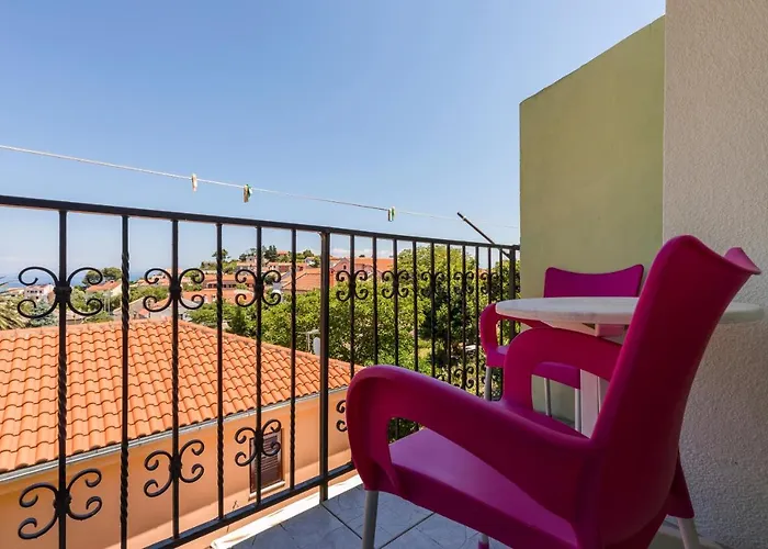 And With Parking Space 3* Mali Losinj